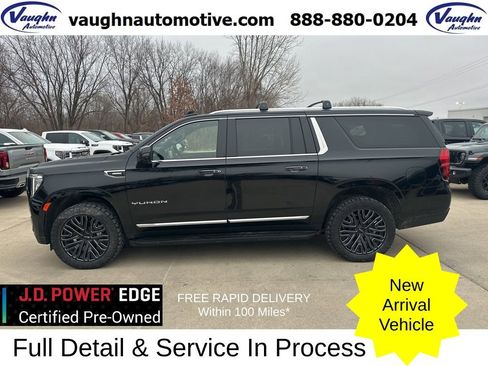 Certified 2024 GMC Yukon XL SLT w/ SLT Luxury Package image 1