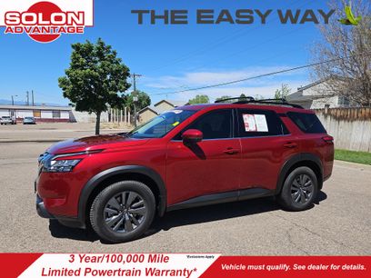 Used 2024 Nissan Pathfinder SV w/ SV Premium Package