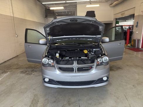 Used 2019 Dodge Grand Caravan GT FWD image 10