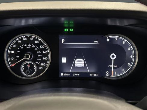 Used 2024 Genesis G70 3.3T Advanced w/ Sport Prestige Package image 18