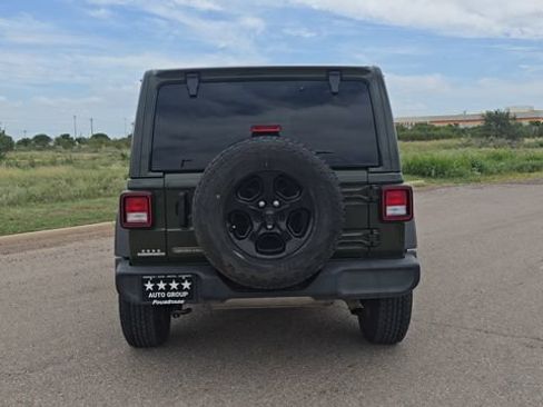 Used 2021 Jeep Wrangler Unlimited Sport AWD/4WD image 8