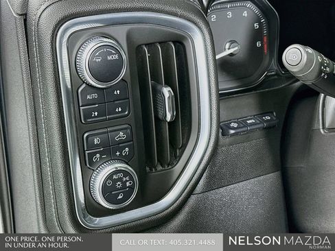Used 2021 GMC Sierra 1500 Denali w/ Denali Ultimate Package AWD/4WD image 11