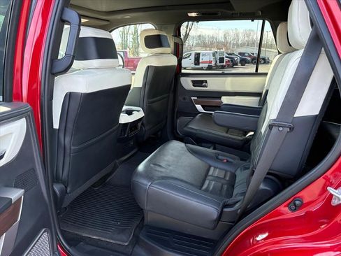 Used 2023 Toyota Sequoia Capstone image 8