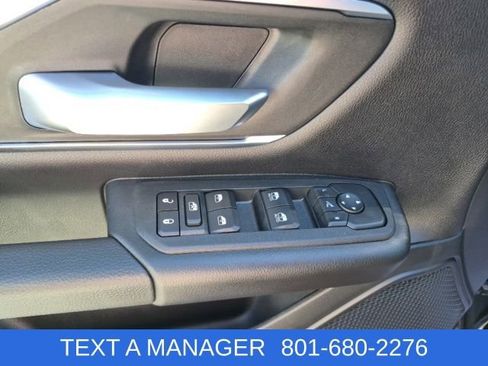 New 2026 RAM 1500 4x4 Crew Cab image 14