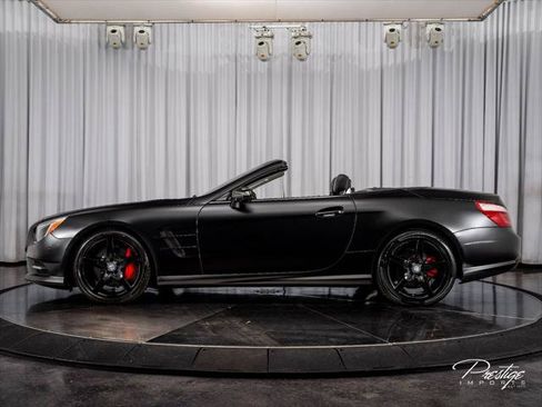 Used 2015 Mercedes-Benz SL 550 image 9