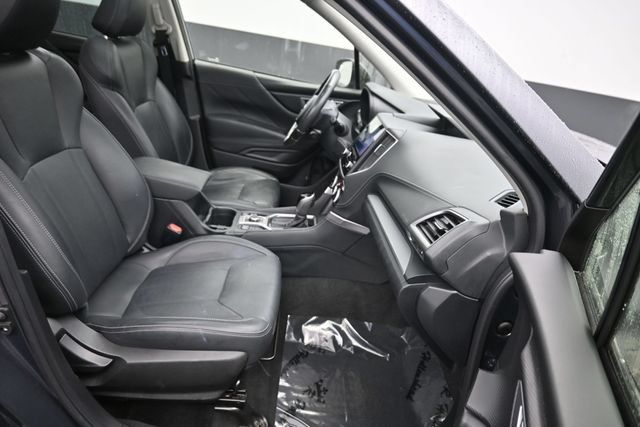 Used 2020 Subaru Forester Limited w/ Popular Package #3 AWD/4WD image 9