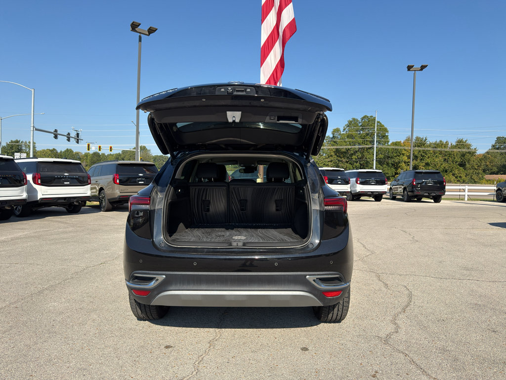Used 2022 Buick Envision Preferred FWD image 18
