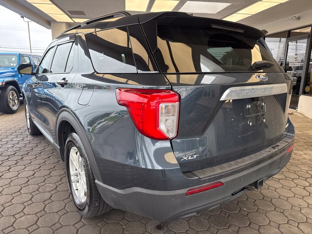 Used 2024 Ford Explorer XLT w/ Class IV Trailer Tow Package AWD/4WD image 8