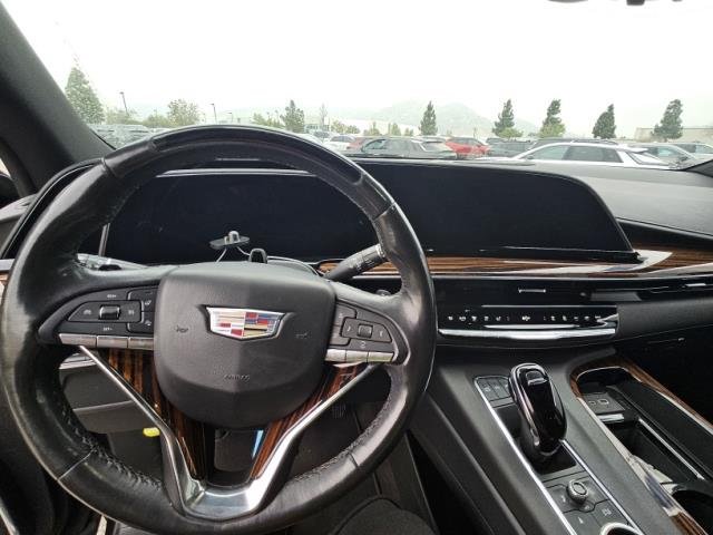Used 2022 Cadillac Escalade ESV Premium Luxury AWD/4WD image 3