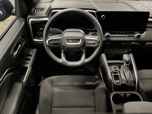 Used 2025 GMC Canyon Elevation AWD/4WD image 12