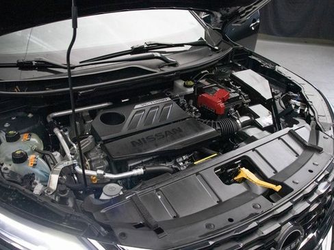 Used 2023 Nissan Rogue SL w/ SL Premium Package image 29