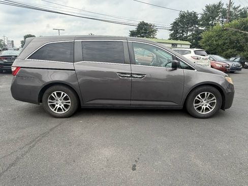 Used 2011 Honda Odyssey EX-L image 14
