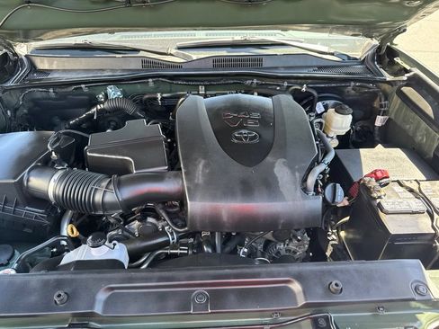 Certified 2022 Toyota Tacoma TRD Sport w/ Technology Package RWD image 19