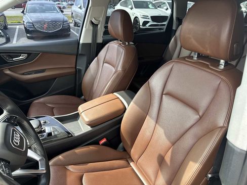 Used 2019 Audi Q7 3.0T Prestige w/ Prestige Package image 26