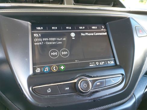 Used 2021 Chevrolet TrailBlazer LS image 20