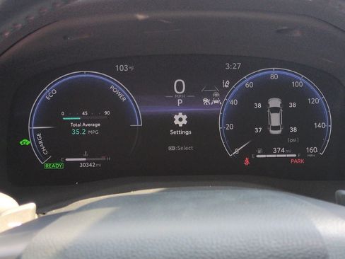 Used 2025 Toyota Camry XSE FWD image 17