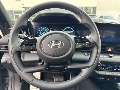 Certified 2026 Hyundai Elantra Sport image 17