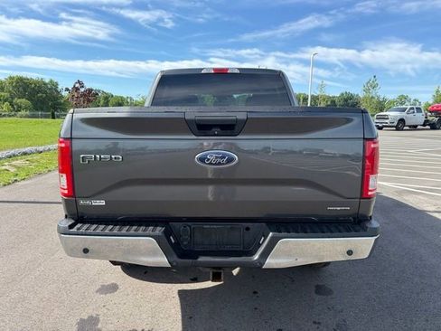 Used 2015 Ford F150 XLT w/ Trailer Tow Package AWD/4WD image 10
