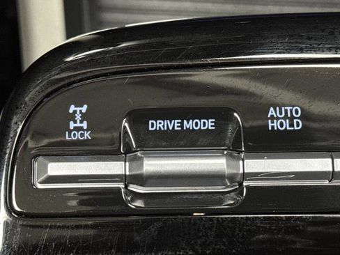 Used 2025 Hyundai Tucson SEL image 24