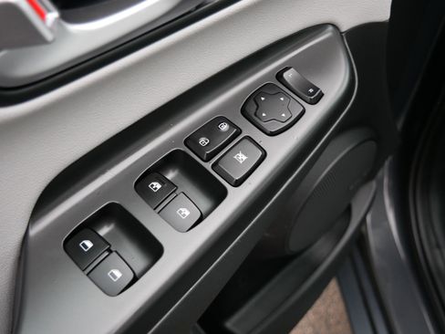 Certified 2023 Hyundai Kona Limited image 19