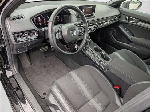Used 2023 Honda Civic Sport image 9