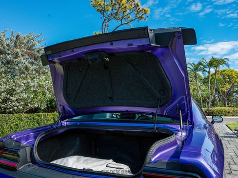 Used 2016 Dodge Challenger SRT Hellcat image 98