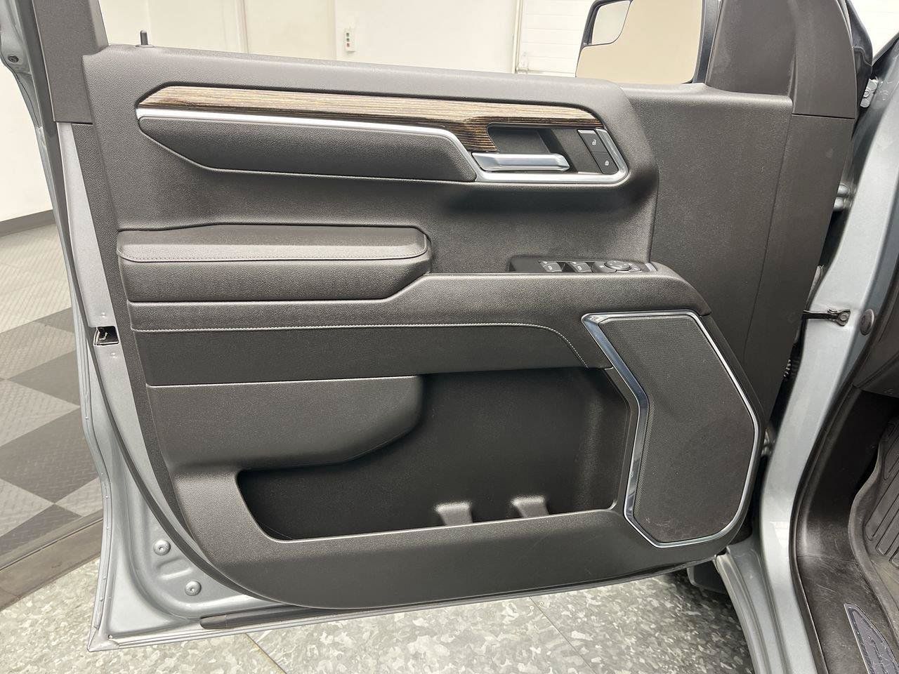 Certified 2023 GMC Sierra 1500 SLE AWD/4WD image 9