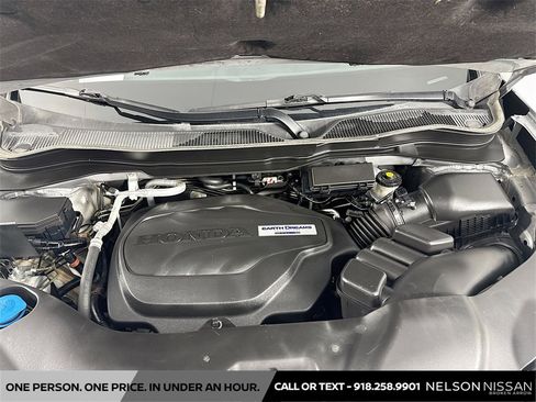 Used 2021 Honda Pilot Touring image 32