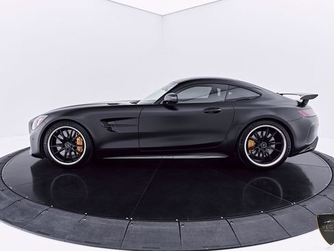 Used 2018 Mercedes-Benz AMG GT R image 12
