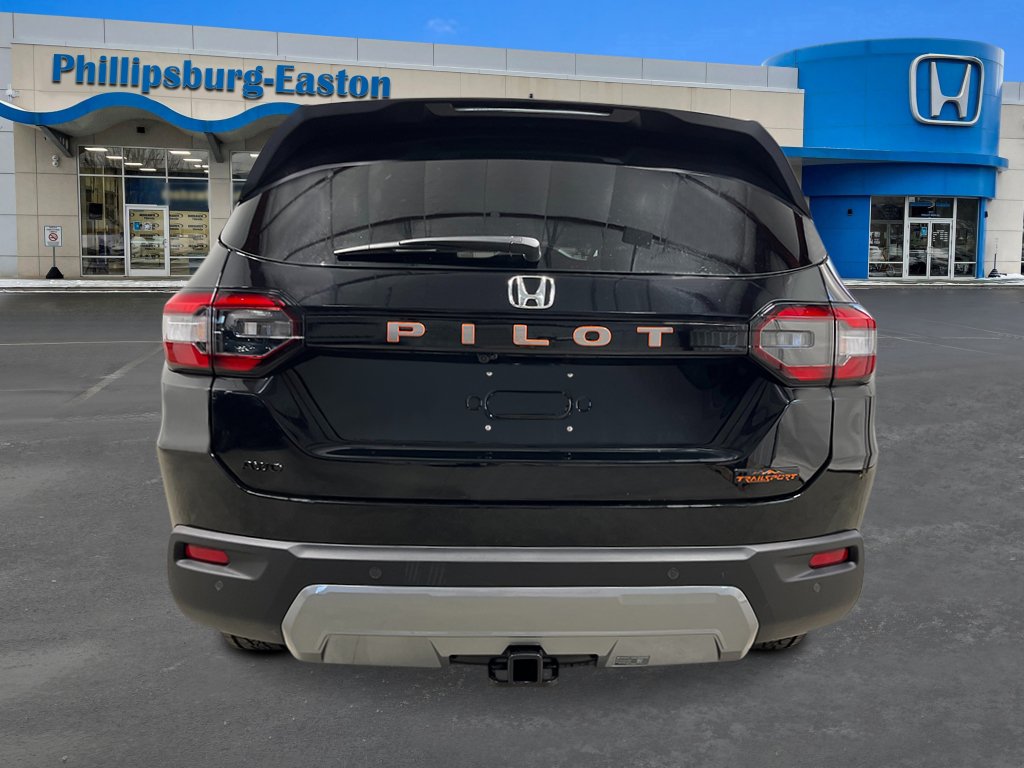 New 2026 Honda Pilot TrailSport image 4