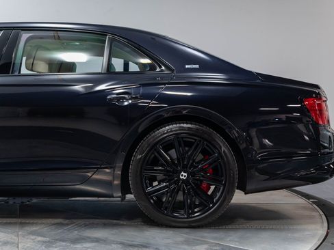 Used 2021 Bentley Flying Spur W12 AWD/4WD image 58