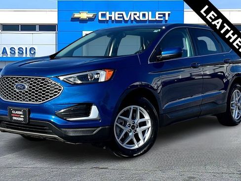 Used 2024 Ford Edge SEL image 3