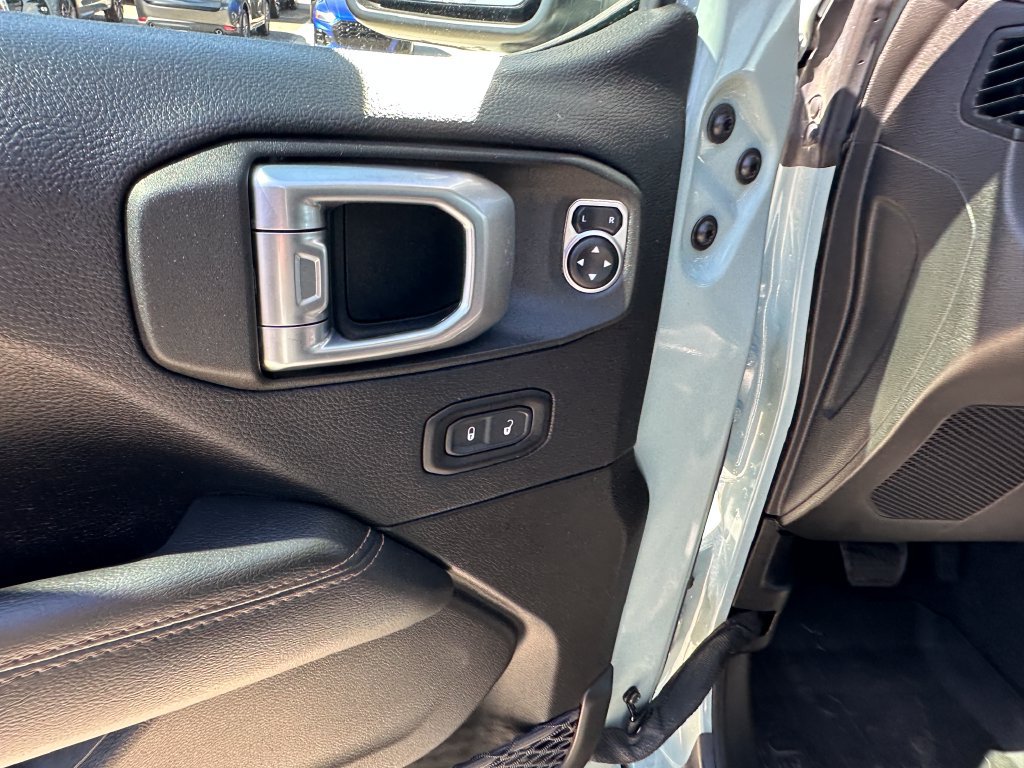 Certified 2023 Jeep Wrangler Unlimited Rubicon 392 AWD/4WD image 25