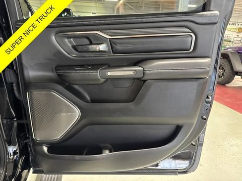 Used 2020 RAM 1500 Limited w/ Black Appearance Package AWD/4WD image 40