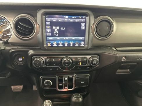 Used 2021 Jeep Wrangler Unlimited Sport image 21