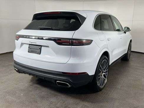 Certified 2023 Porsche Cayenne image 7