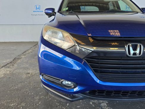 Used 2018 Honda HR-V EX image 45