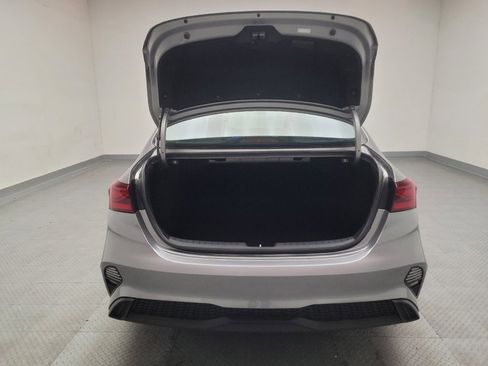 Used 2023 Kia Forte LXS image 29