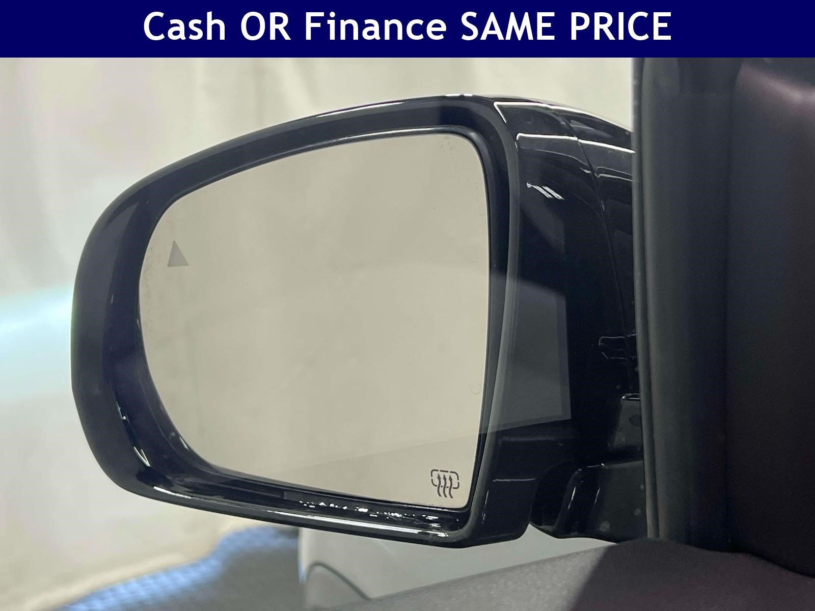 Used 2026 Jeep Cherokee Laredo AWD/4WD image 18