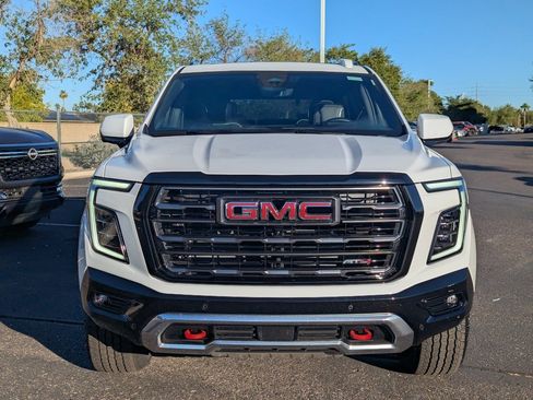 Used 2025 GMC Yukon AT4 Ultimate w/ LPO, Floor Liner Package image 9