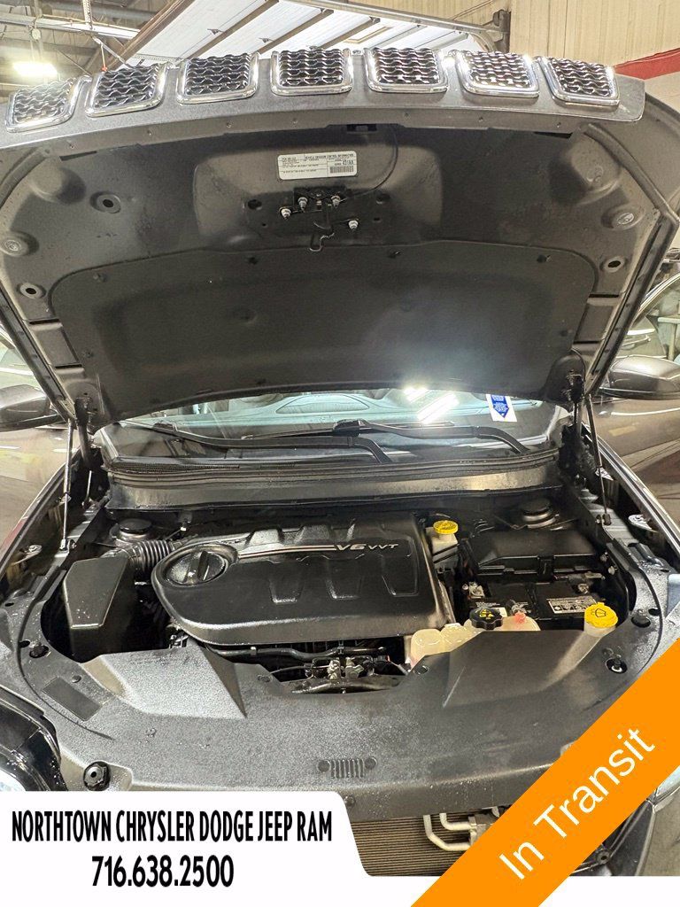 Used 2019 Jeep Cherokee Limited AWD/4WD image 22