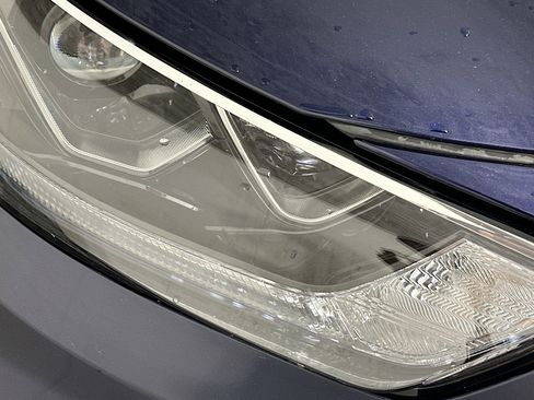 Used 2024 Toyota Highlander Platinum FWD image 9