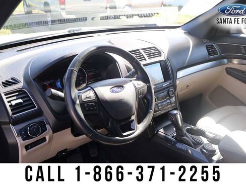 Used 2018 Ford Explorer XLT w/ Equipment Group 202A AWD/4WD image 16