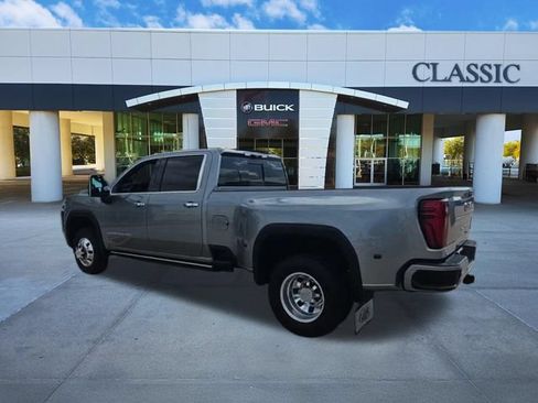 Used 2025 GMC Sierra 3500 Denali Ultimate AWD/4WD image 6