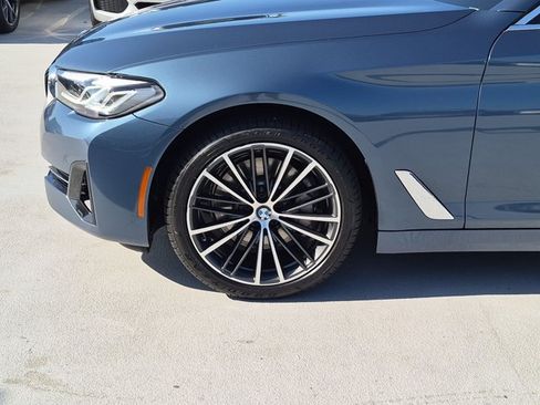 Used 2023 BMW 530i w/ Convenience Package RWD image 25