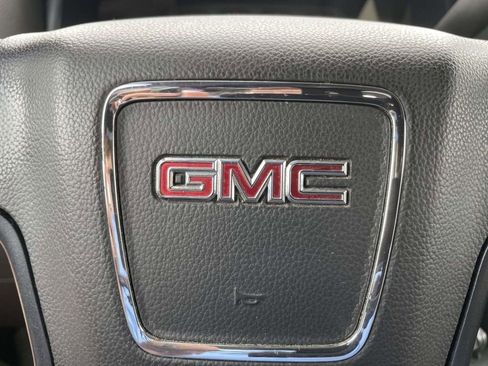 Used 2015 GMC Sierra 2500 2WD Double Cab w/ Sierra Convenience Package image 28