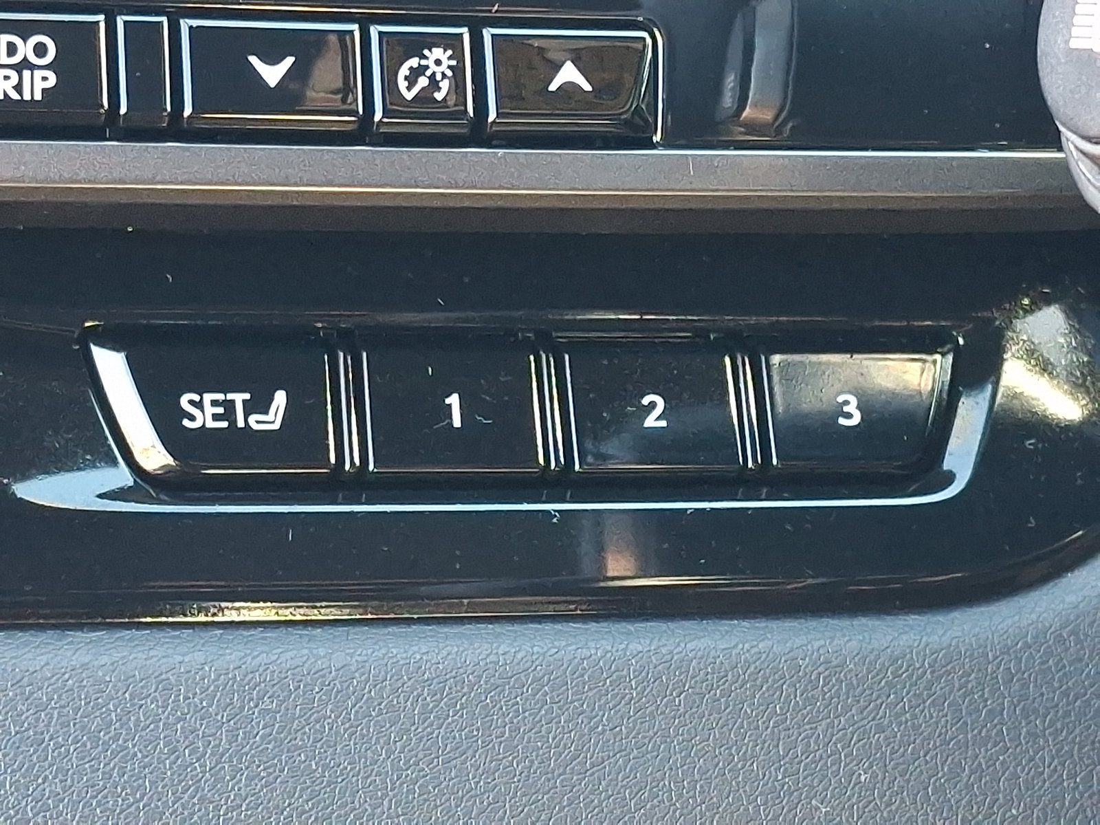 Certified 2025 Lexus RX 350 Premium AWD/4WD image 26