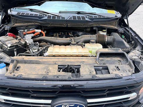 Certified 2024 Ford F150 XLT w/ Mobile Office Package AWD/4WD image 10