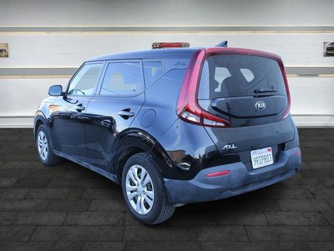 Used 2020 Kia Soul LX image 6