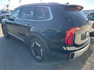 Used 2024 Kia Telluride S w/ S Sunroof Package FWD video 2